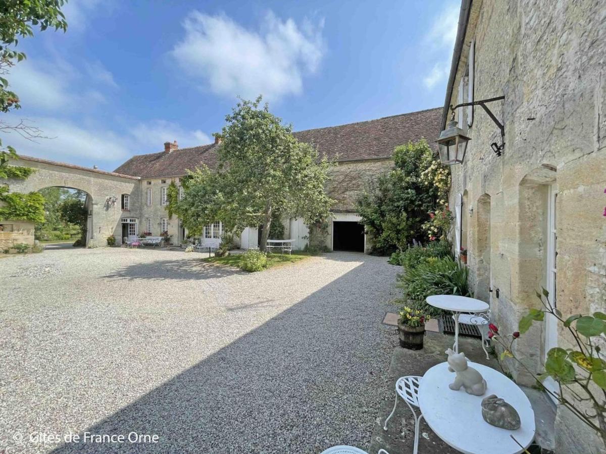 Gîte Sarceaux, 4 pièces, 7 personnes - FR-1-497-131 Extérieur photo
