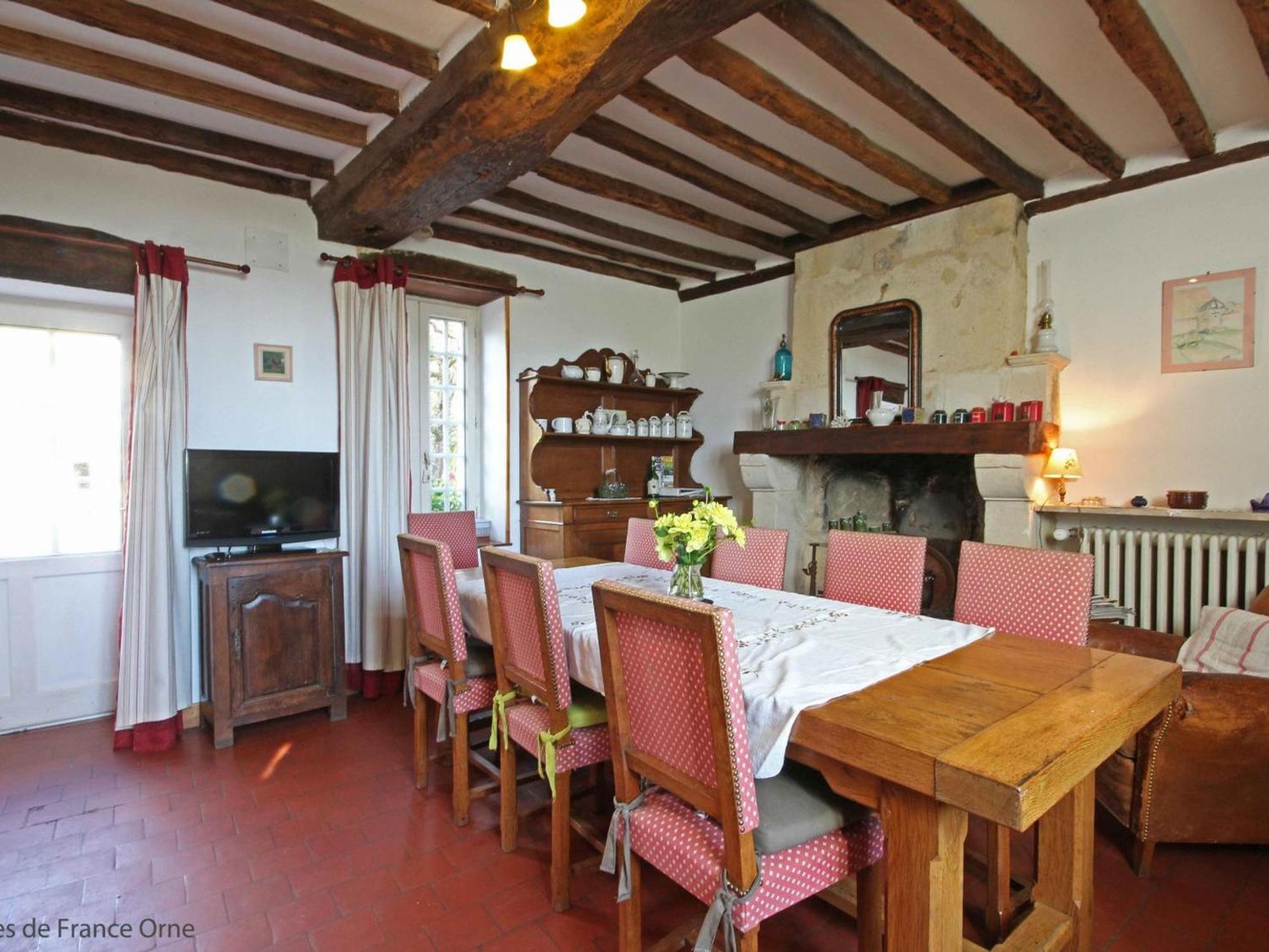 Gîte Sarceaux, 4 pièces, 7 personnes - FR-1-497-131 Extérieur photo